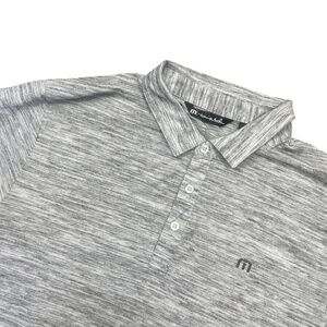 Travis Mathew Large Gray White Polo Short sleeve 1/4 Button Poly Cotton Blend